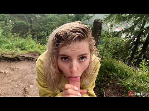 ❤️ Rapariga engole o esperma depois de um broche público - Eva Elfi ❤ Porno em pt.pornma-com.ru
